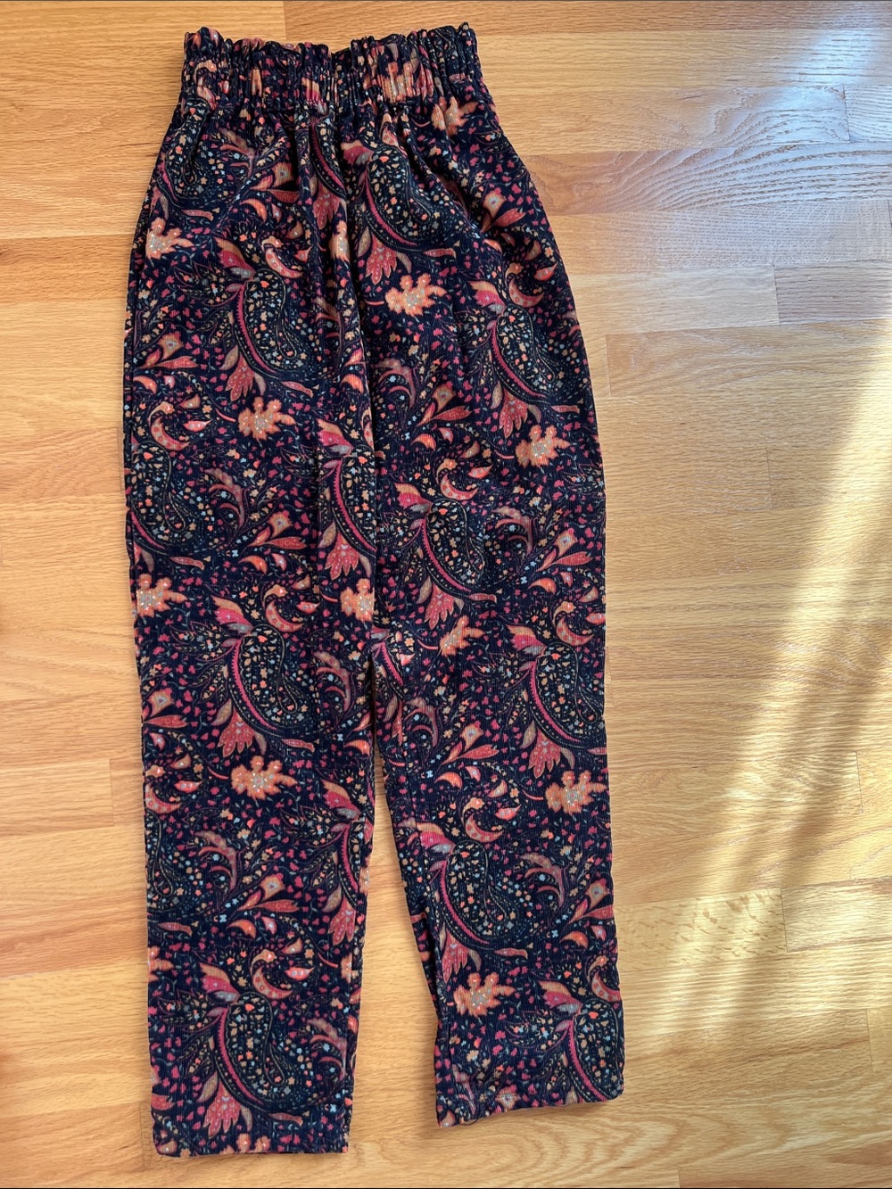 Vintage Palmettos youth large elastic Waist Printed Pants - Black Floral